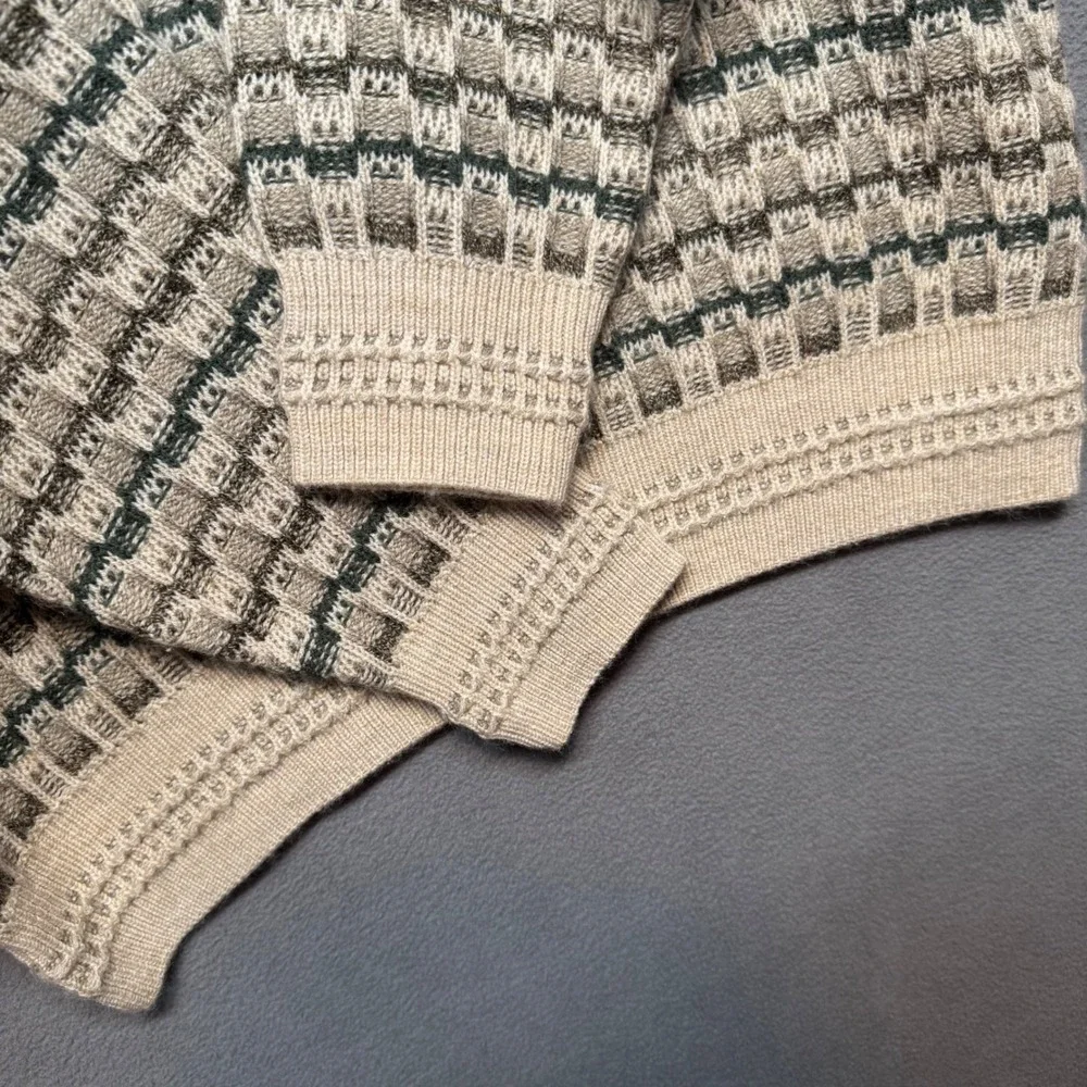 Vintage Jantzen Classics Sweater Mens Large Cream Green Textured Knit Acrylic